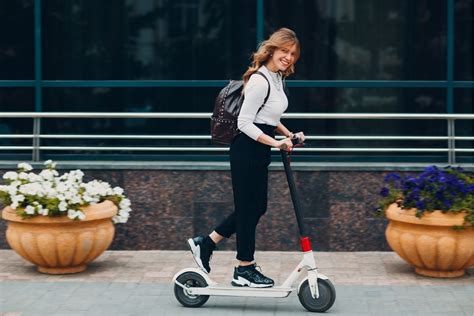 How Fast Do Electric Scooters Go: Unraveling the Speed Mysteries of Urban Mobility